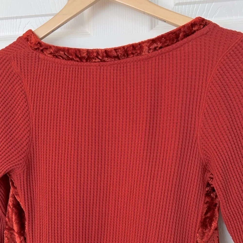 Soft Surroundings Waffle Knit Velvet Trim Burnt Orange Long Sleeve Top - Picture 6 of 7